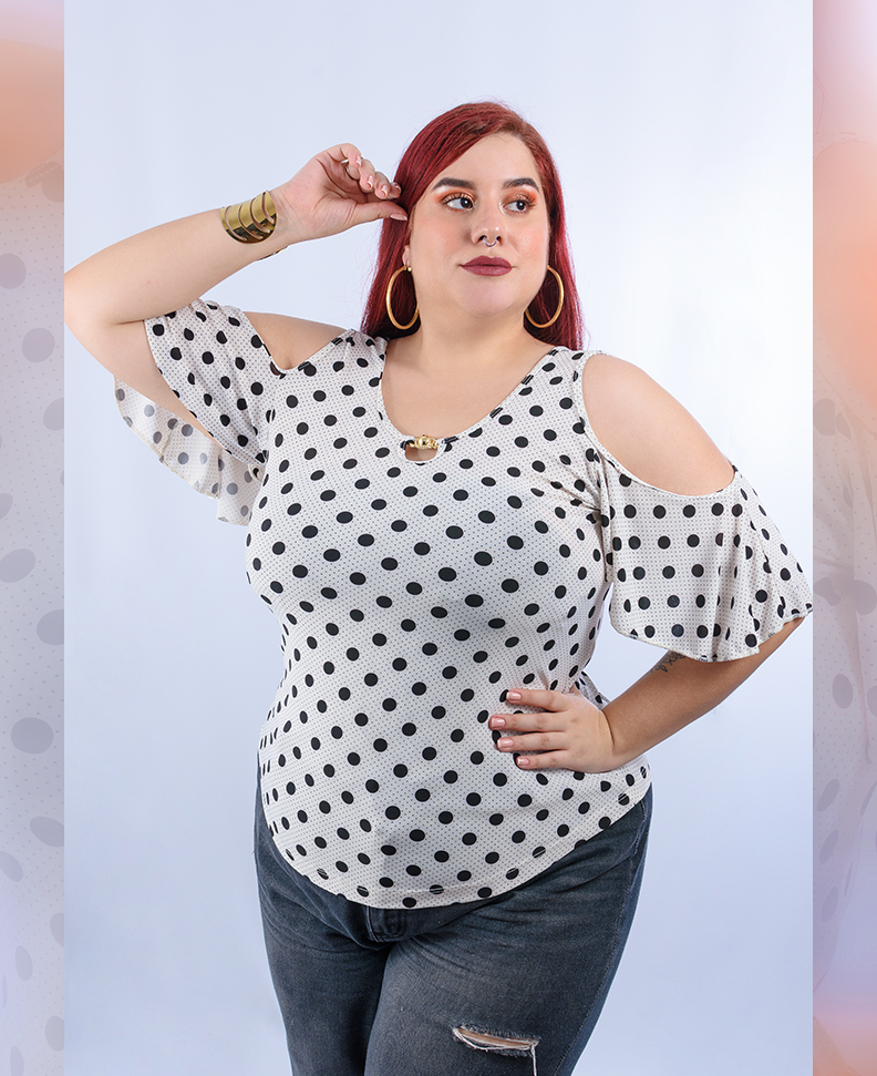 Blusa Talla Grande Desfile de Reinas